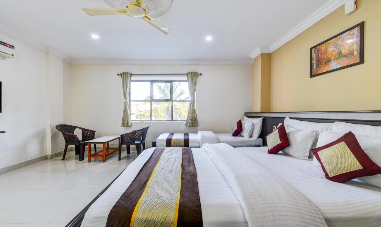 Madrasi Airport Hotel - Saibala Csennai Kültér fotó