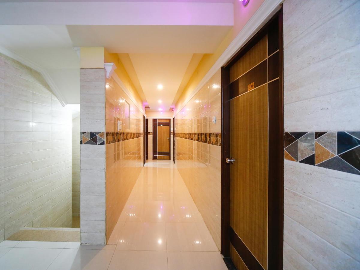 Madrasi Airport Hotel - Saibala Csennai Kültér fotó