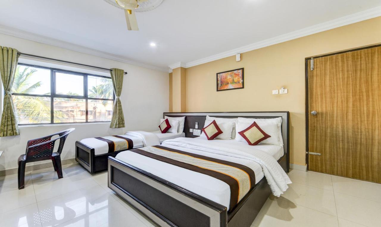 Madrasi Airport Hotel - Saibala Csennai Kültér fotó